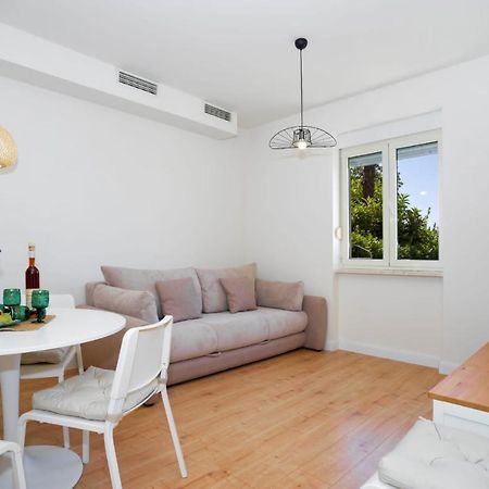 Justiniana Apartment Kastela Bagian luar foto