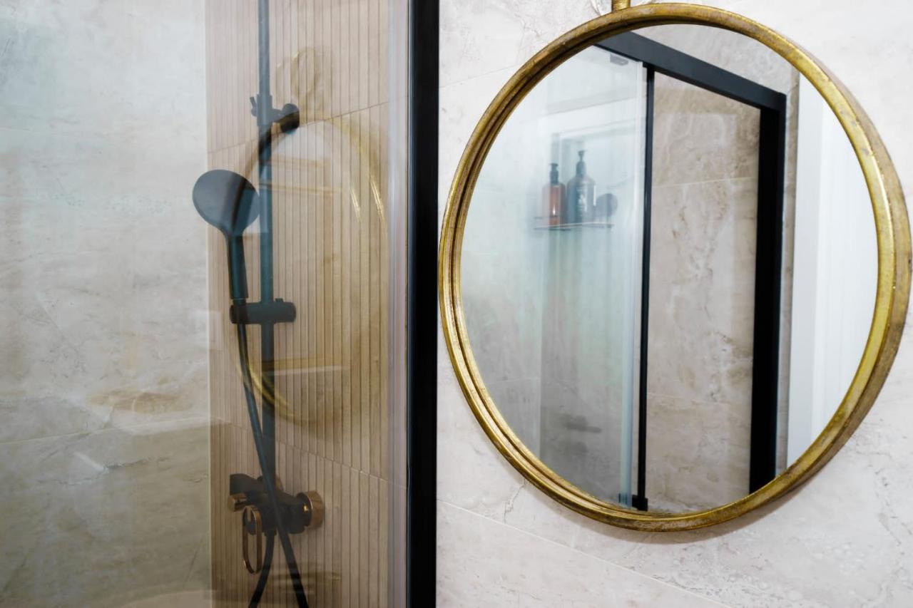Justiniana Apartment Kastela Bagian luar foto